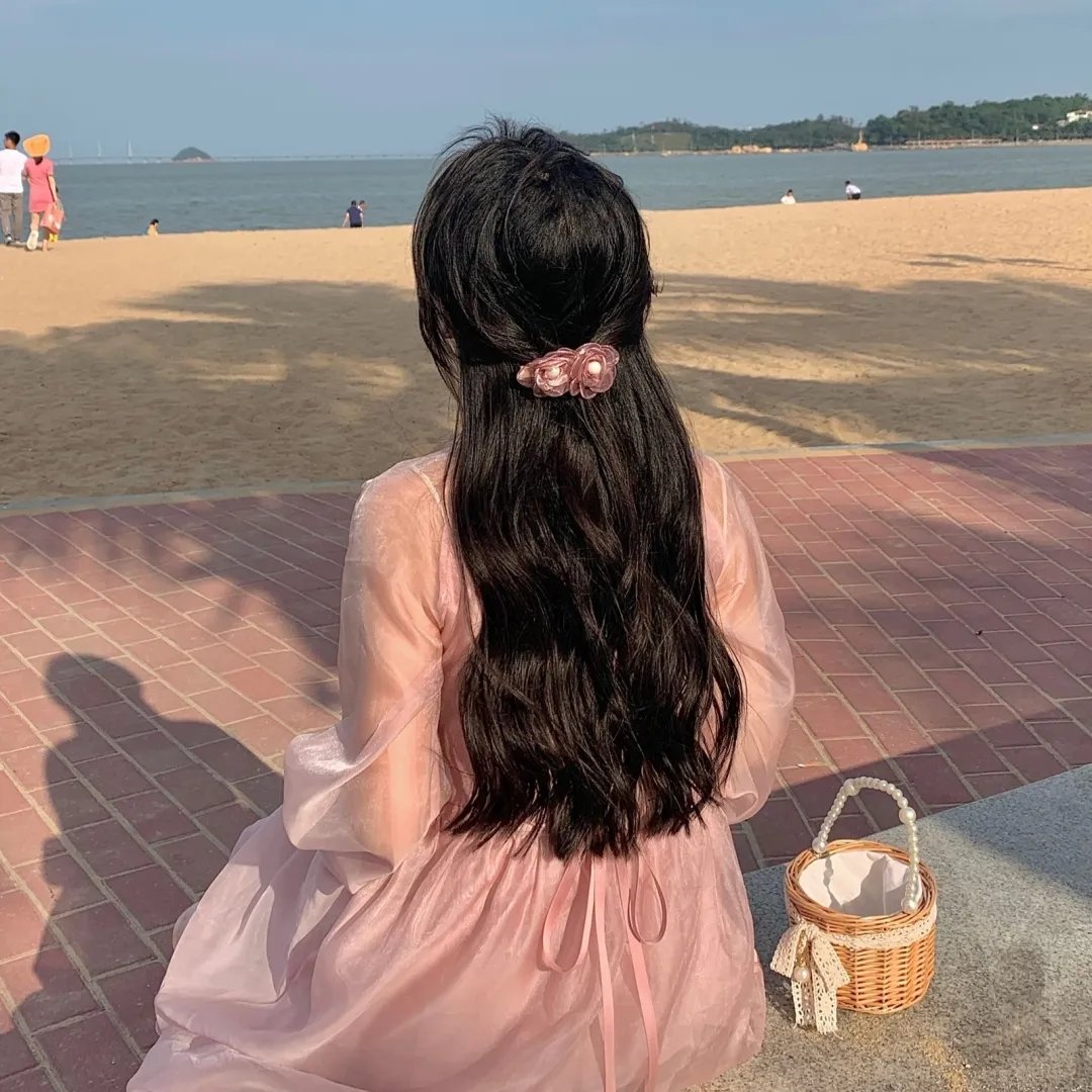 角落小伙伴：魔法绘本里的新朋友